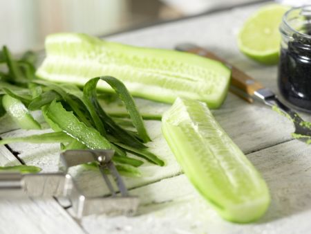 Kalte Avocado-Gurken-Suppe Zubereitung Schritt 5 Kalte Avocado-Gurken-Suppe Zubereitung Schritt 5