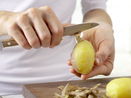 Kartoffel-Gurken-Salat Zubereitung Schritt 3 Kartoffel-Gurken-Salat Zubereitung Schritt 3