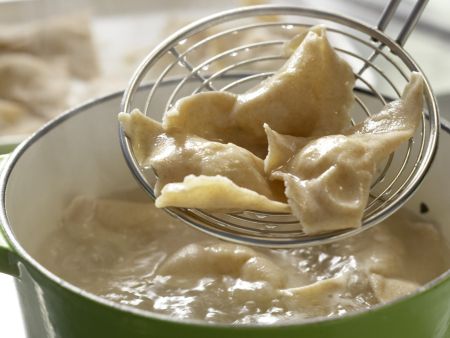 Kartoffel-Ravioli Zubereitung Schritt 11 Kartoffel-Ravioli Zubereitung Schritt 11
