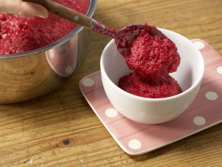 Kartoffelbrei mit Roter Bete Zubereitung Schritt 6 Kartoffelbrei mit Roter Bete Zubereitung Schritt 6