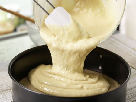 Kirsch-Baiser-Torte Zubereitung Schritt 4 Kirsch-Baiser-Torte Zubereitung Schritt 4