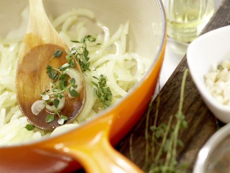 Knoblauchsuppe Zubereitung Schritt 6 Knoblauchsuppe Zubereitung Schritt 6