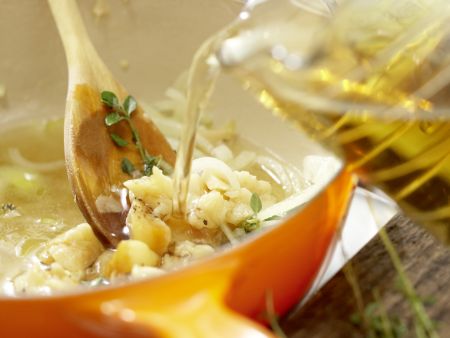 Knoblauchsuppe Zubereitung Schritt 7 Knoblauchsuppe Zubereitung Schritt 7