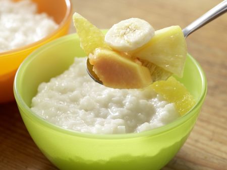 Kokos-Milchreis mit Obstsalat Zubereitung Schritt 6 Kokos-Milchreis mit Obstsalat Zubereitung Schritt 6