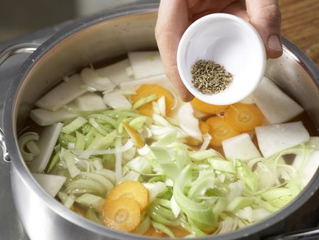 Krabbensuppe mit Erbsen Zubereitung Schritt 3 Krabbensuppe mit Erbsen Zubereitung Schritt 3