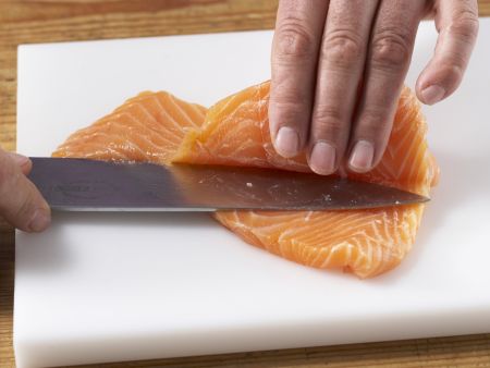 Lachs-Zander-Roulade Zubereitung Schritt 1 Lachs-Zander-Roulade Zubereitung Schritt 1