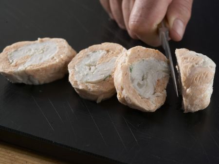 Lachs-Zander-Roulade Zubereitung Schritt 13 Lachs-Zander-Roulade Zubereitung Schritt 13
