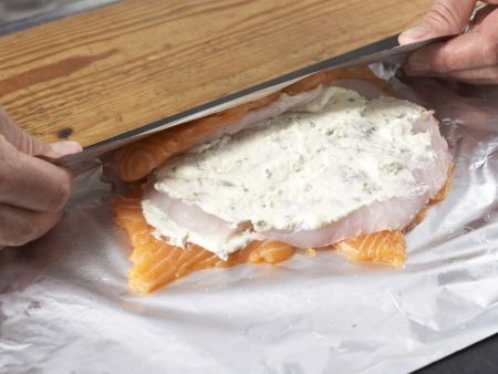 Lachs-Zander-Roulade Zubereitung Schritt 9 Lachs-Zander-Roulade Zubereitung Schritt 9