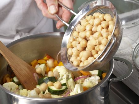 Lauwarmer Gemüsesalat Zubereitung Schritt 10 Lauwarmer Gemüsesalat Zubereitung Schritt 10