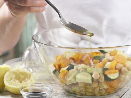 Lauwarmer Gemüsesalat Zubereitung Schritt 11 Lauwarmer Gemüsesalat Zubereitung Schritt 11
