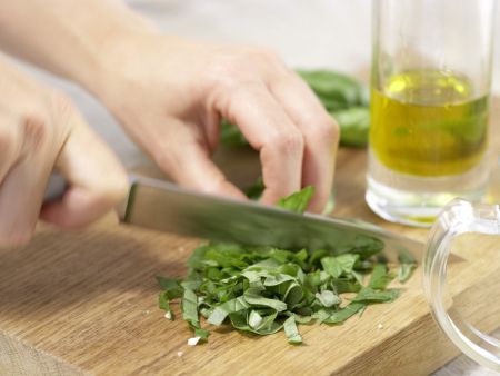 Leichtes Pesto Zubereitung Schritt 5 Leichtes Pesto Zubereitung Schritt 5