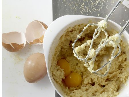 Maisgrieß-Rührkuchen Zubereitung Schritt 3 Maisgrieß-Rührkuchen Zubereitung Schritt 3