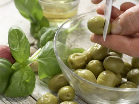 Marinierte Fenchel-Oliven Zubereitung Schritt 2 Marinierte Fenchel-Oliven Zubereitung Schritt 2