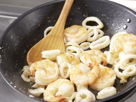 Meeresfrüchtesalat Zubereitung Schritt 7 Meeresfrüchtesalat Zubereitung Schritt 7