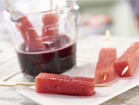 Meloneneis am Stiel Zubereitung Schritt 6 Meloneneis am Stiel Zubereitung Schritt 6