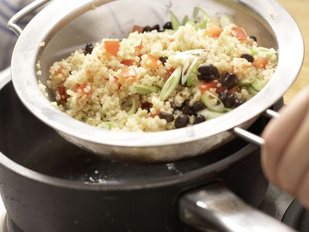 Mexikanischer Quinoa Zubereitung Schritt 7 Mexikanischer Quinoa Zubereitung Schritt 7