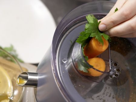 Möhren-Drink Zubereitung Schritt 5 Möhren-Drink Zubereitung Schritt 5
