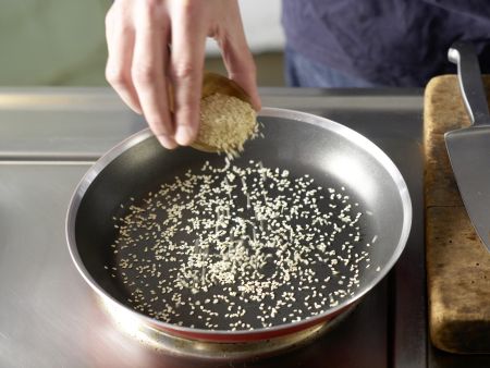 Möhren-Kartoffel-Rösti Zubereitung Schritt 2 Möhren-Kartoffel-Rösti Zubereitung Schritt 2