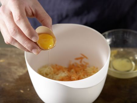Möhren-Kartoffel-Rösti Zubereitung Schritt 8 Möhren-Kartoffel-Rösti Zubereitung Schritt 8