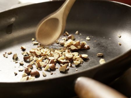 Möhren-Schupfnudeln Zubereitung Schritt 8 Möhren-Schupfnudeln Zubereitung Schritt 8