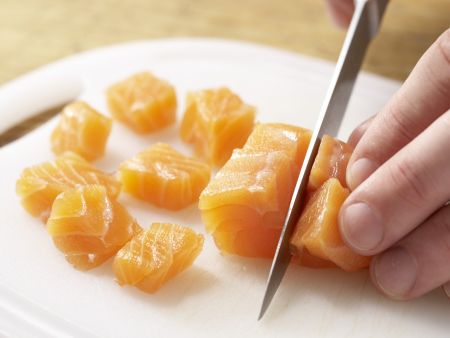 Möhrenbrei mit Lachsfilet Zubereitung Schritt 3 Möhrenbrei mit Lachsfilet Zubereitung Schritt 3