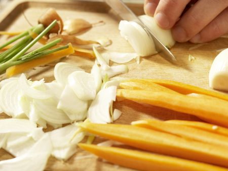 Möhrenstrudel Zubereitung Schritt 2 Möhrenstrudel Zubereitung Schritt 2