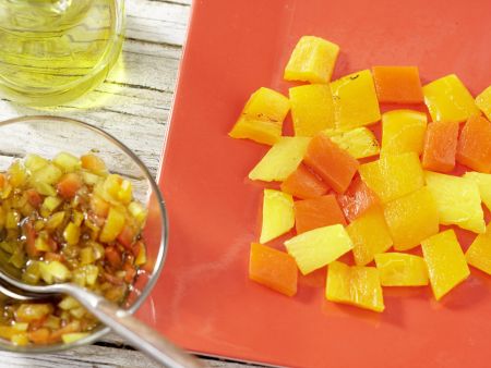 Mosaik von geröstetem Paprika Zubereitung Schritt 11 Mosaik von geröstetem Paprika Zubereitung Schritt 11