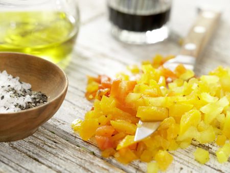 Mosaik von geröstetem Paprika Zubereitung Schritt 9 Mosaik von geröstetem Paprika Zubereitung Schritt 9