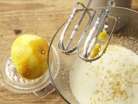 Muffins mit Kürbis und Nüssen Zubereitung Schritt 4 Muffins mit Kürbis und Nüssen Zubereitung Schritt 4