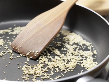 Nudelpfanne mit Sprossen und Ei Zubereitung Schritt 5 Nudelpfanne mit Sprossen und Ei Zubereitung Schritt 5