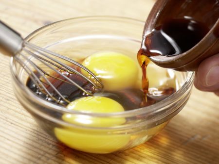 Nudelpfanne mit Sprossen und Ei Zubereitung Schritt 6 Nudelpfanne mit Sprossen und Ei Zubereitung Schritt 6