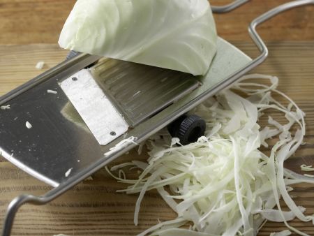 Nudelsalat mit Cabanossi Zubereitung Schritt 2 Nudelsalat mit Cabanossi Zubereitung Schritt 2