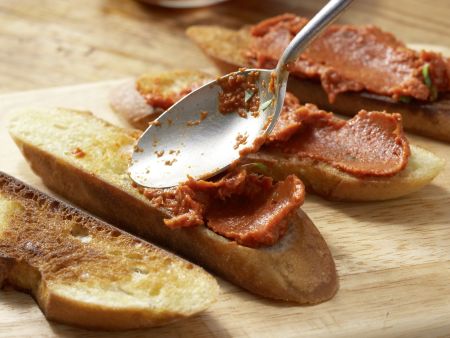 Paprika-Crostini mit Sardinen Zubereitung Schritt 9 Paprika-Crostini mit Sardinen Zubereitung Schritt 9