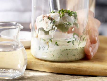 Paprika-Joghurt-Drink Zubereitung Schritt 2 Paprika-Joghurt-Drink Zubereitung Schritt 2