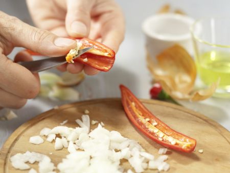 Penne all'arrabbiata – smarter Zubereitung Schritt 3 Penne all'arrabbiata – smarter Zubereitung Schritt 3