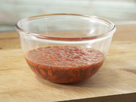 Perlhuhnbrust mit Goji-Beeren Zubereitung Schritt 1 Perlhuhnbrust mit Goji-Beeren Zubereitung Schritt 1
