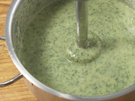 Petersilien-Pastinaken-Suppe Zubereitung Schritt 6 Petersilien-Pastinaken-Suppe Zubereitung Schritt 6