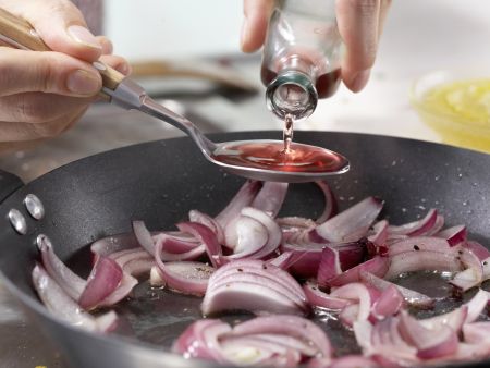 Pfannen-Lachsfilet Zubereitung Schritt 7 Pfannen-Lachsfilet Zubereitung Schritt 7