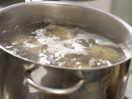 Pannfisch mit Senfsauce Zubereitung Schritt 1 Pannfisch mit Senfsauce Zubereitung Schritt 1