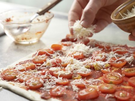 Pizzaschnecken Zubereitung Schritt 5 Pizzaschnecken Zubereitung Schritt 5