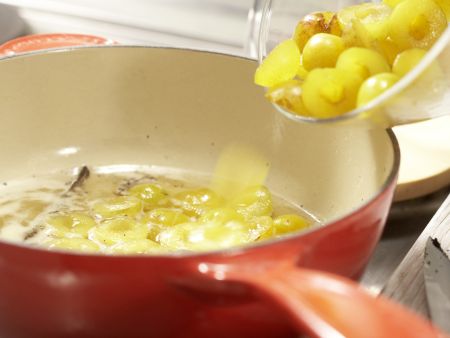 Pochierte Mirabellen Zubereitung Schritt 3 Pochierte Mirabellen Zubereitung Schritt 3