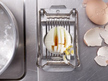 Quark-Eier-Baguette – smarter Zubereitung Schritt 1 Quark-Eier-Baguette – smarter Zubereitung Schritt 1