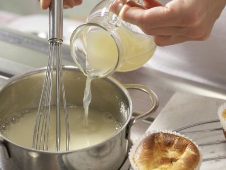 Quark-Muffins Zubereitung Schritt 7 Quark-Muffins Zubereitung Schritt 7
