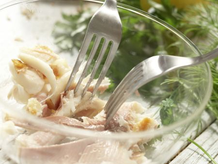 Räucherforellencreme Zubereitung Schritt 1 Räucherforellencreme Zubereitung Schritt 1