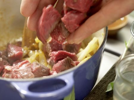Rinder-Curry Zubereitung Schritt 3 Rinder-Curry Zubereitung Schritt 3