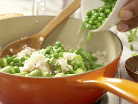 Risotto mit Erbsen Zubereitung Schritt 9 Risotto mit Erbsen Zubereitung Schritt 9