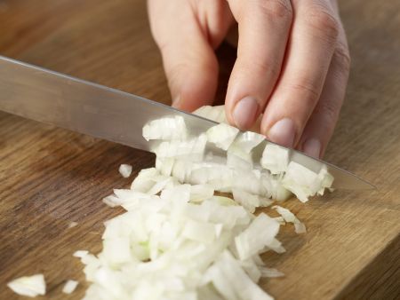 Risotto mit Frischkäse Zubereitung Schritt 1 Risotto mit Frischkäse Zubereitung Schritt 1