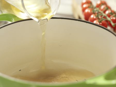 Risotto mit Tomaten Zubereitung Schritt 1 Risotto mit Tomaten Zubereitung Schritt 1