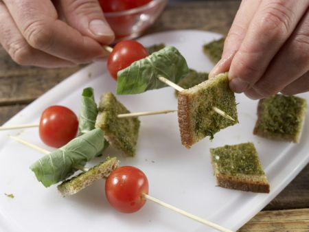 Rot-weiße Spieße Zubereitung Schritt 4 Rot-weiße Spieße Zubereitung Schritt 4