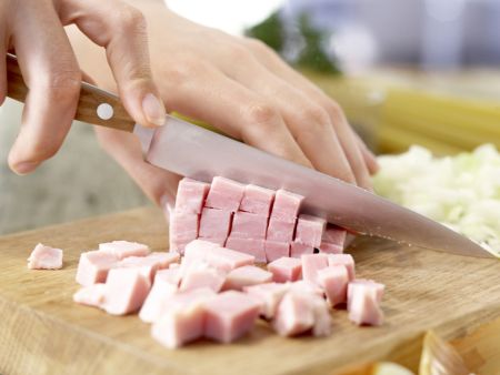 Schinken-Nudel-Torte Zubereitung Schritt 3 Schinken-Nudel-Torte Zubereitung Schritt 3